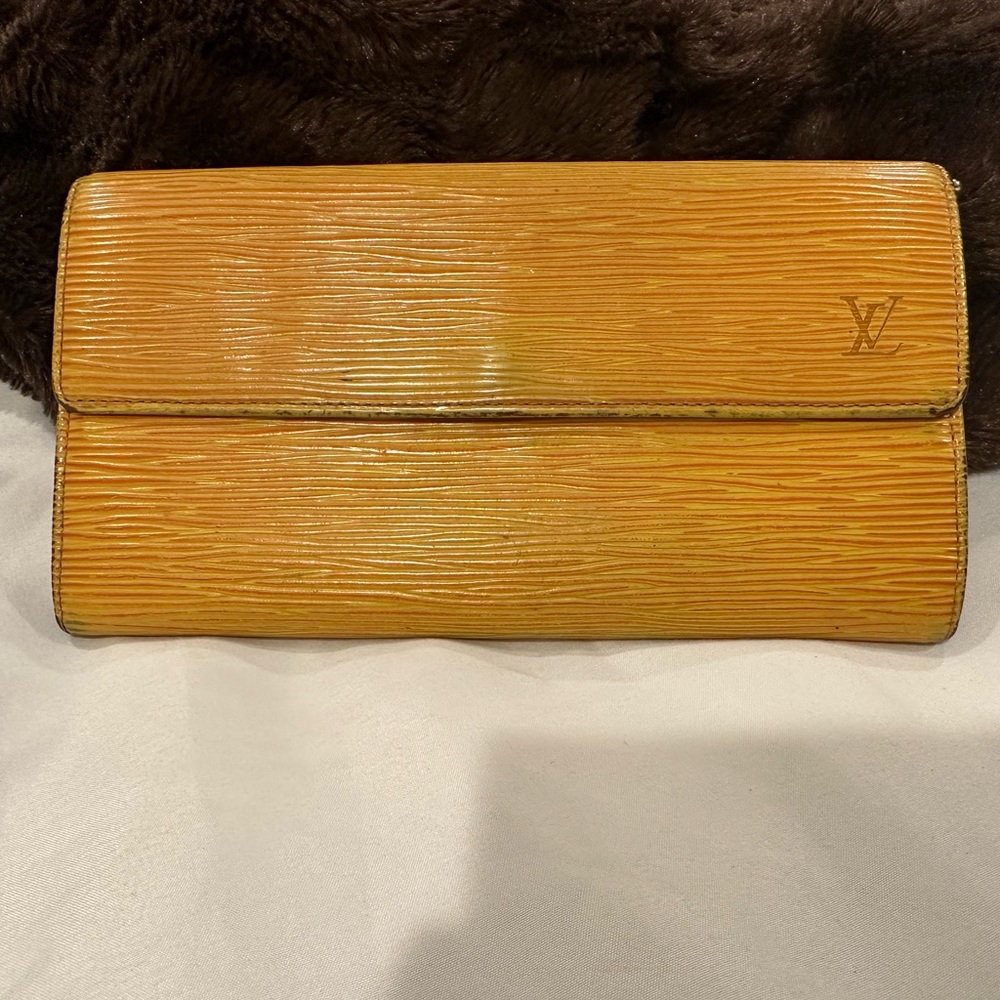 Authentic Louis Vuitton Yellow Epi Wallet